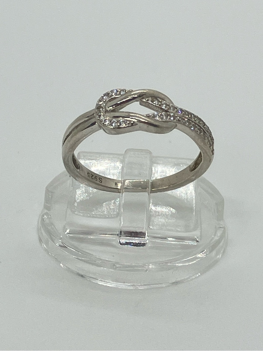Vtg 925 CZ Eternity Infinity Knot Sterling Silver Ring Sz 6.75